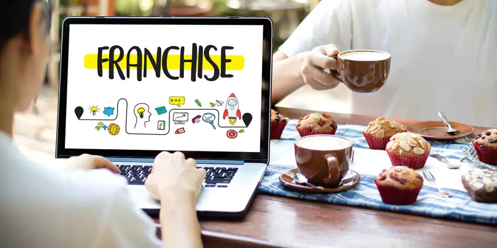 two people planning a restaurant franchise